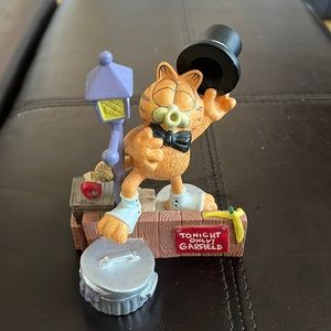Garfield Figurine By Danbury Mint “Tonight Only” (used)